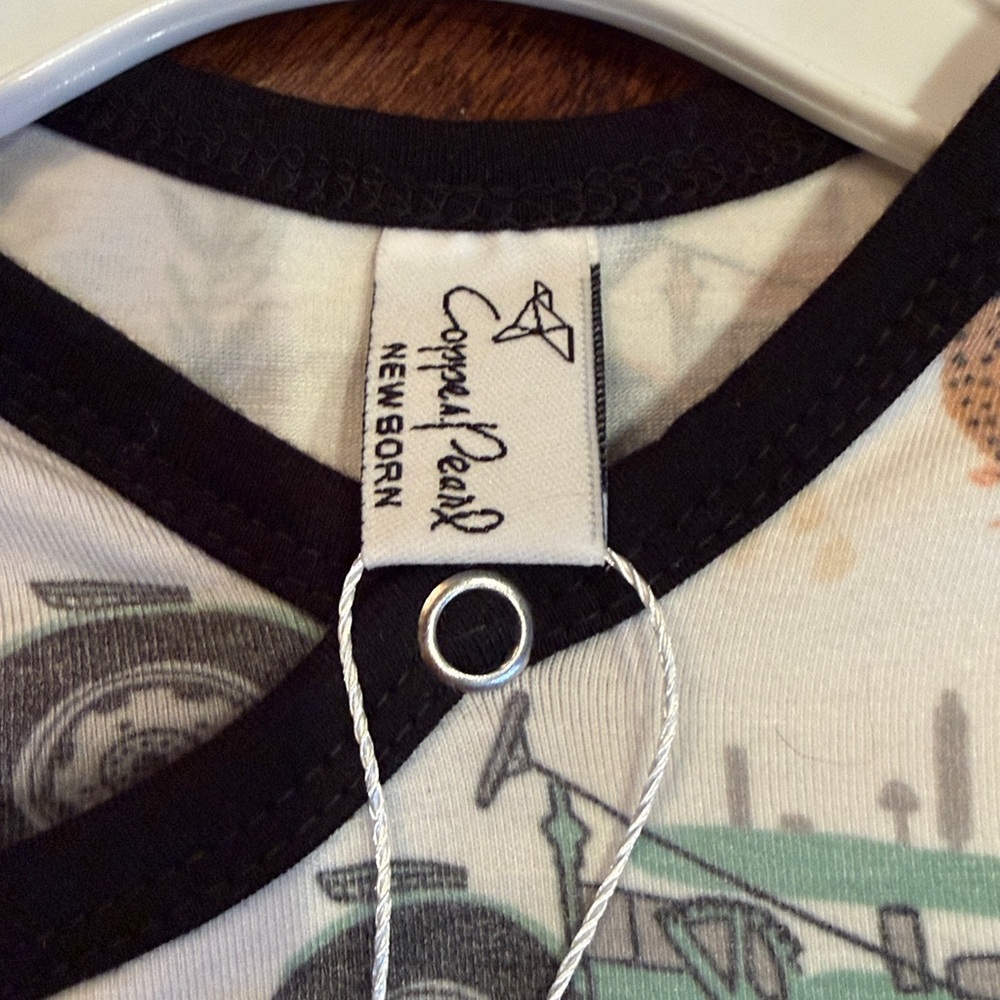 Copper Pearl Newborn Gown Farm Print NWT - Picture 2 of 10